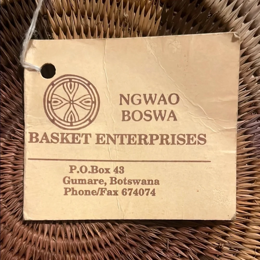 Ngwao Boswa Handwoven Basket - Brown and Tan
